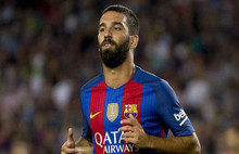 Arda Turan'a bir şok da Barcelona'dan