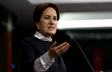 Meral Akşener'e  sürpriz telefon