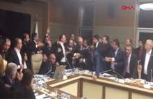 Sağlık Komisyonu'nda tartışmalı oturum