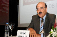 Ünlü gazeteciye hapis cezası