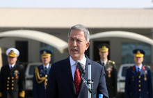 Akar: İstedikleri kadar çukur kazsınlar