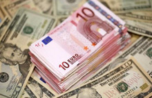 Sterlin ve Euro'da rekor üstüne rekor