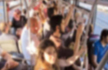 Halk otobüsündeki sapığı yolcular dövdü