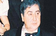 Ünlü işadamı kızlarını mirasından men etti