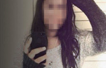 Ünlü şarkıcının 14 yaşındaki kızıyla birlikte oldu