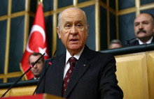 Bahçeli: OHAL'i kaldırmaya teşebbüs gafilliktir