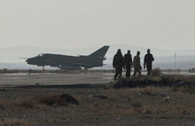 Suriye'de askeri üsse füze saldırısı