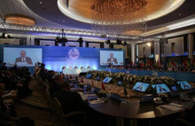 Uçaklar art arda İstanbul'a iniyor