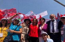 Aylin Nazlıaka Muharrem İnce için kapı kapı geziyor