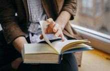 Aldatıldığını okuduğu kitaptan öğrendi