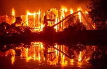 Yunanistan'dan sonra ABD de yanıyor