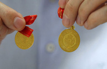 Kuyumcular tatil dönüşünü bekliyor