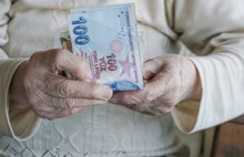 Milyonlarca kişi yarını bekliyor