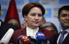 Meral Akşener'den Tunç Soyer'e destek