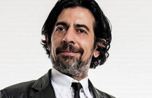 Poşet tartışmasına Okan Bayülgen de katıldı