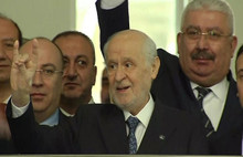 Bahçeli : Bu hafta sakalımı konuşsunlar