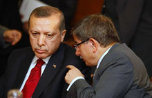 Davutoğlu'nun kurmayından Erdoğan'a jet yanıt