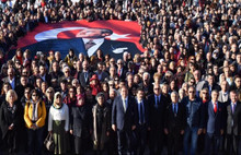 Maltepe'liler ATA'nın huzurunda..