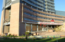 CHP’li belediyeler çalışanların maaşlarına yüzde 40 zam yaptı...