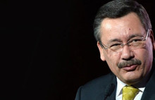 Meclis yine karıştı! Vekiller birbirlerinin üzerine yürüdü