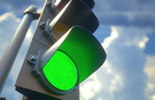 Geçiş üstünlüğü maddesi değiştirildi! Artık vekiller kırmızı ışıkta geçebilecek