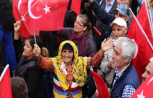 CHP'li 8 'popüler' belediyede anket...