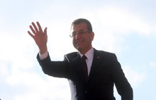 Ekrem İmamoğlu: Kucaklayarak ve birleştirerek hizmet edeceğim