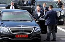 Binali Yıldırım’ın makam şoförüne özel garson