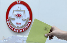 Financial Times: Türkiye vahim bir şekilde demokrasiden sapıyor