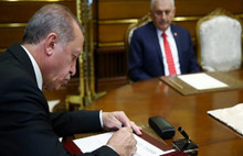 Erdoğan'ın diplomasını noterde şoför onaylatmış