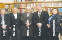 Fetö'yu sordu,fotoğraflarıyla gündem oldu