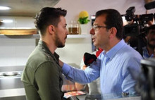 İmamoğlu'nun tartıştığı genç AKP reklamında oynamış