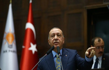 AK Parti'nin kurucular listesinden 14 kişinin ismi çıkarıldı