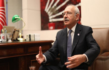Kılıçdaroğlu: Yırtık ayakkabı ile siyasete giren biri...