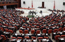 Tanal: Meclis Başkanı FETÖ önergelerini iade ediyor