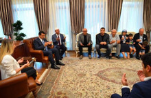 İmamoğlu'dan makam odasında dua açıklaması