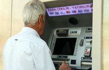 Emekli maaşlarına bloke iddiası