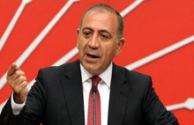 Gürsel Tekin: İstanbul ve Ankara kulağımıza geliyor