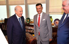 MHP’li Arkaz: Görevden almalar terörle mücadelenin gereği