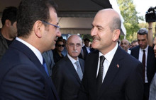 Anma programında dikkat çeken buluşma