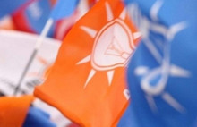 AKP'den bir istifa daha