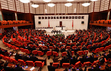 Vekillere James Bond ajandası