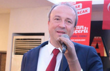 Avcılar Belediye Başkanı'ndan oturma eylemi