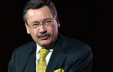 Gökçek'in skandalları bitmiyor! Belediye kasasından müzikli danslı fıskiyeye 5 milyon lira