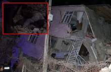 Yürek burkan görüntü! Çocuklarını korumak için kendisini siper etti