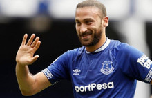 Beşiktaş, Cenk Tosun için harekete geçti!