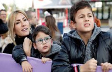 Ölüm tehditleri alan Çağla Şıkel harekete geçti