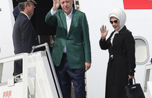 Hürriyet yazarı: Emine Erdoğan çakma ürün kullanıyor!