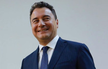 Ali Babacan iyileşti, sahaya iniyor