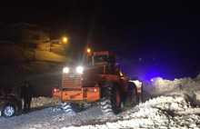 Trabzon-Gümüşhane karayoluna çığ düştü